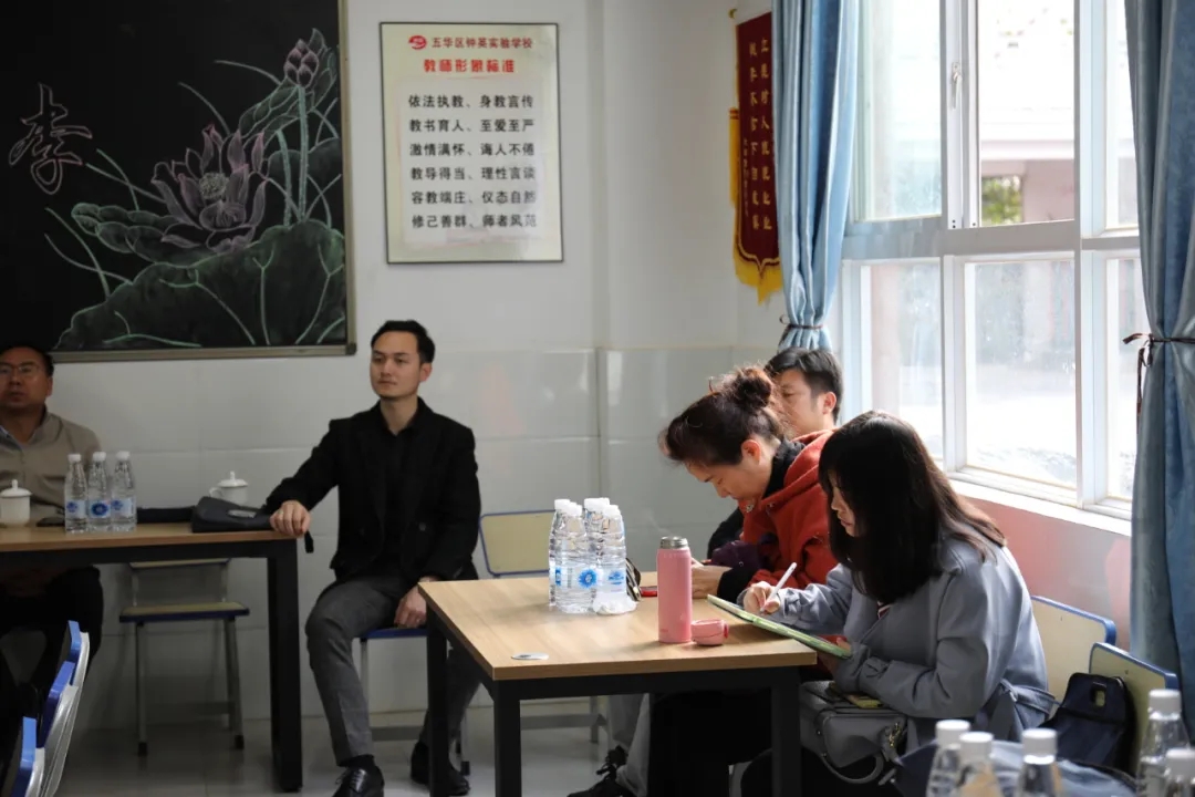 相聚钟英·共话民办教育丨昆明市校长培训班来我校参观指导
